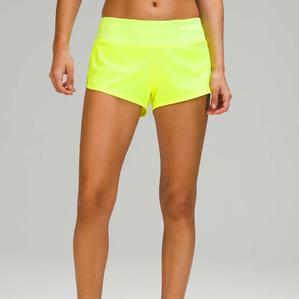 Highlight Yellow Lululemon Speed Up Shorts Low Rise 2.5" Size 6